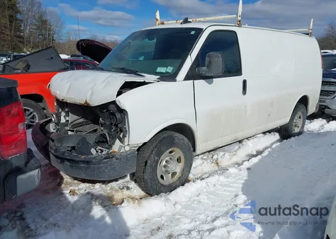 2016 Chevrolet Express 2500 Work Van z USA, uszkodzony, nr VIN 1GCWGAFF3G1127367